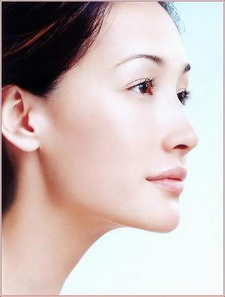 ����ʹ�÷۵׸������ף�