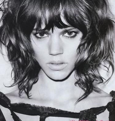 五招让烫后的秀发 柔顺依旧