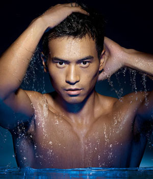 男士护肤基础课:好水养出好皮肤 (组图)