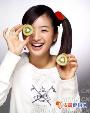 巧用水果护肤夏季肌肤更靓