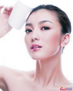 4招让你走出美白误区!