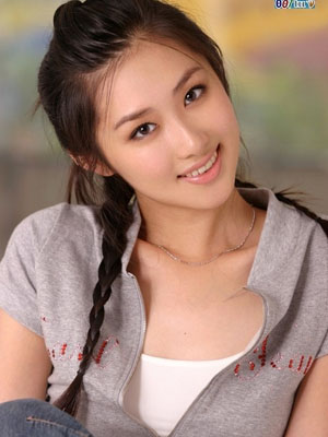 Ů����ɫ����