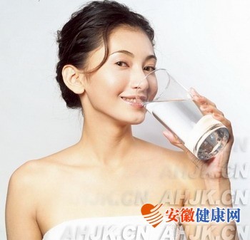 喝水也会胖 到底是什么原因