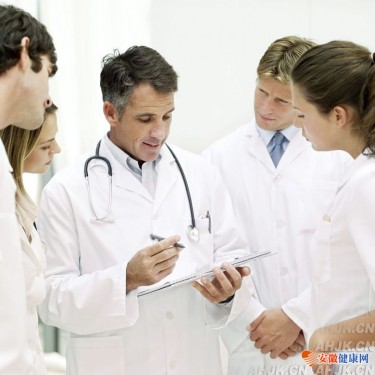 �Ҹ��ٴ����������ڳ�������