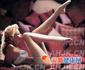 居家瘦腹操轻松帮你甩掉腹部赘肉