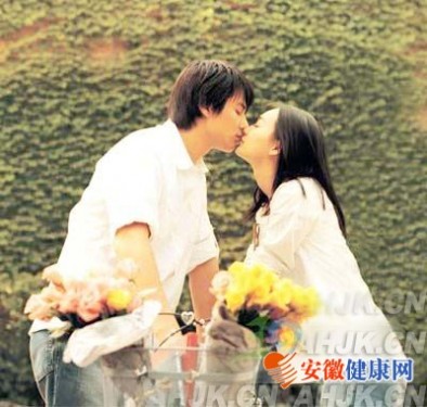 小心爱情 不要误入爱的误区