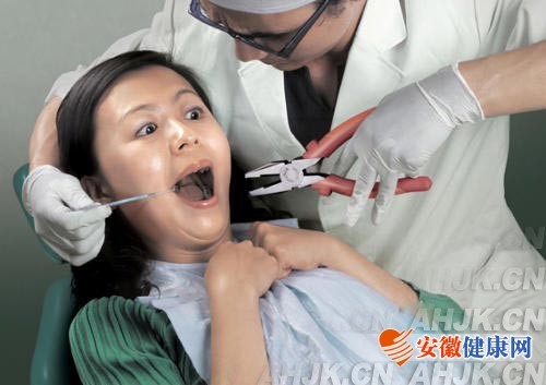 心脏病患者拔牙要慎重