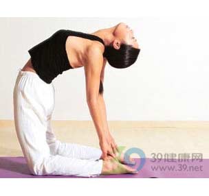 水上瑜伽美体又护肤