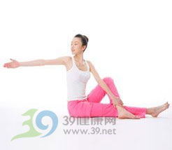 轻松塑造8字型身材的瑜伽操(图)