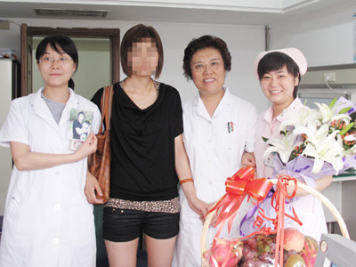 ��Ůʿ��Ȼ�������У���������˳��һ�ӣ�