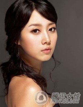 �����ɫ��ױ