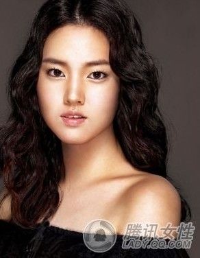 ��ɫ�ٴ���ױ