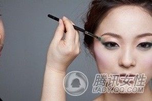 ����ɫ��Ӱǿ�������߲���