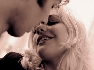 ���Ӵ�͸����������ھ�����