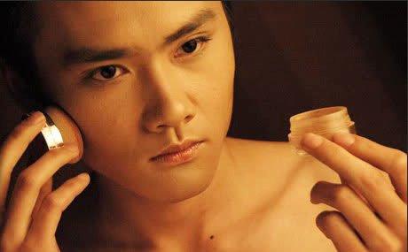 男人无痕化妆教你7步