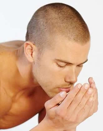 男性美容护肤6大注意事项 男人也有面子问题