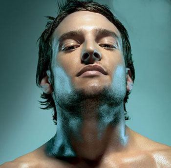 赢得美人心的最美男人发型