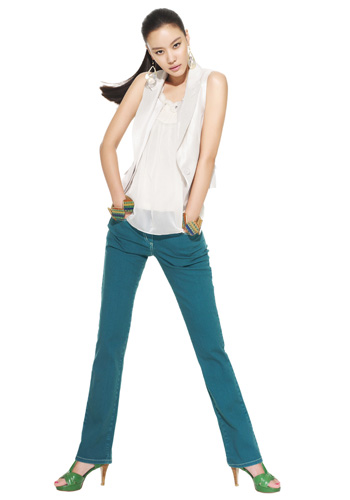 每天三分钟 瘦出纤细手臂