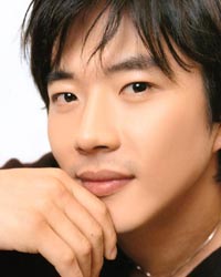 护肤让男士魅力“增值”