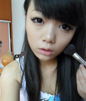 ���Ĺ���ױ�ݴ���ɰ�С��Ů