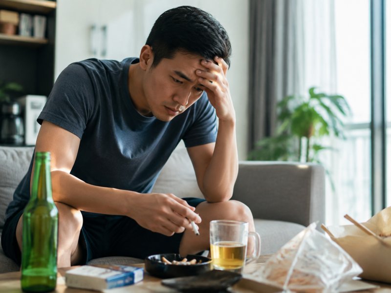 男性少精的主要原因是什么和哪些生活习惯有关