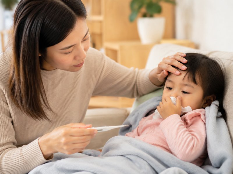 婴幼儿得了胃肠型感冒怎么办？和学龄儿童护理是否一样？