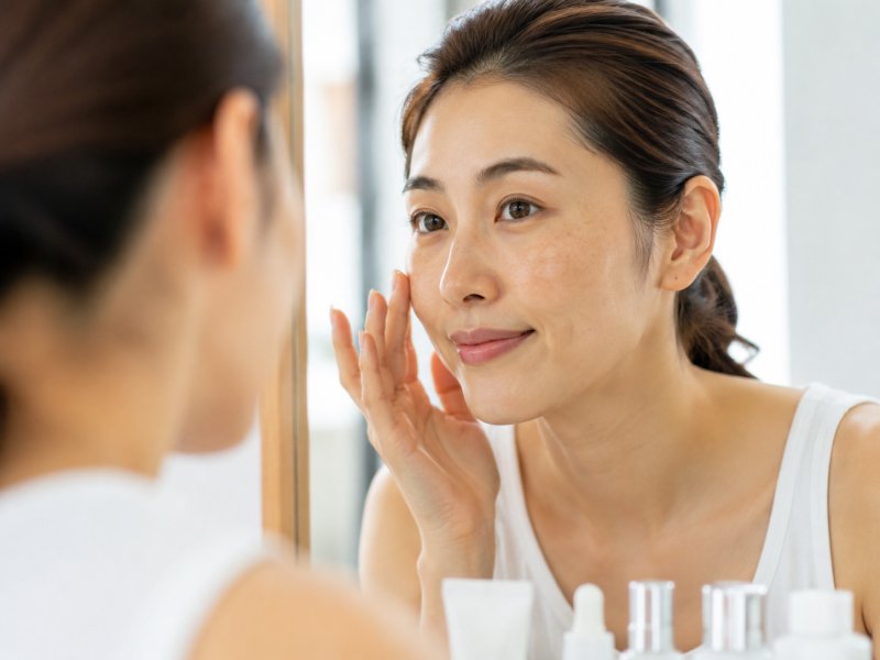 长了黄褐斑日常护肤要注意什么？如何选择美白产品？