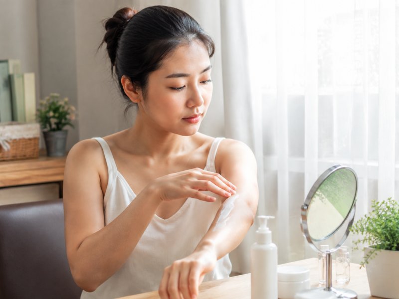 换季时如何预防接触性皮炎?日常护肤需要注意什么?