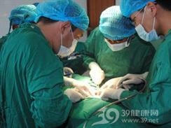 肾盏憩室